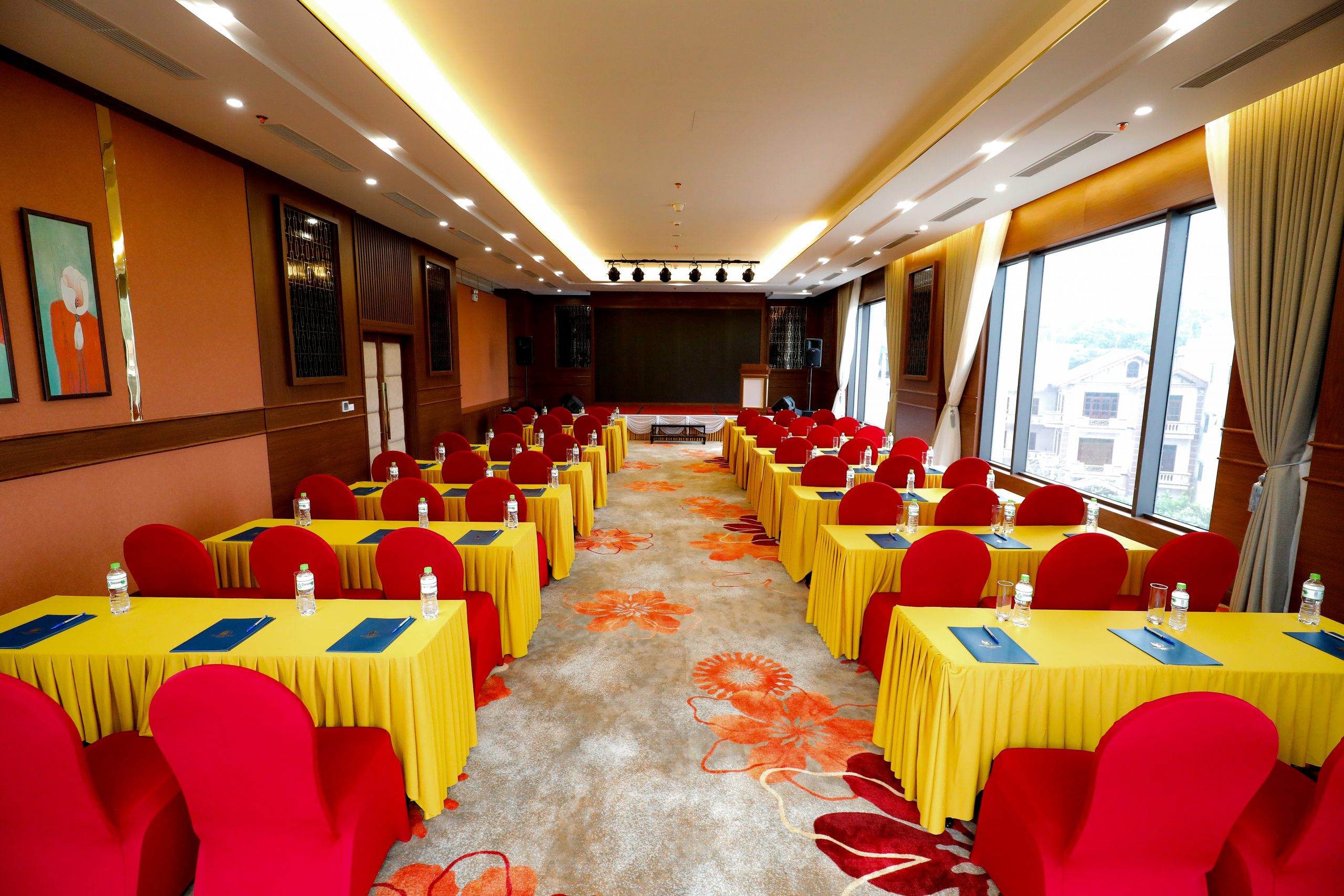 grand-phoenix-hotel-pts (2) grand-phoenix-hotel-pts (2)