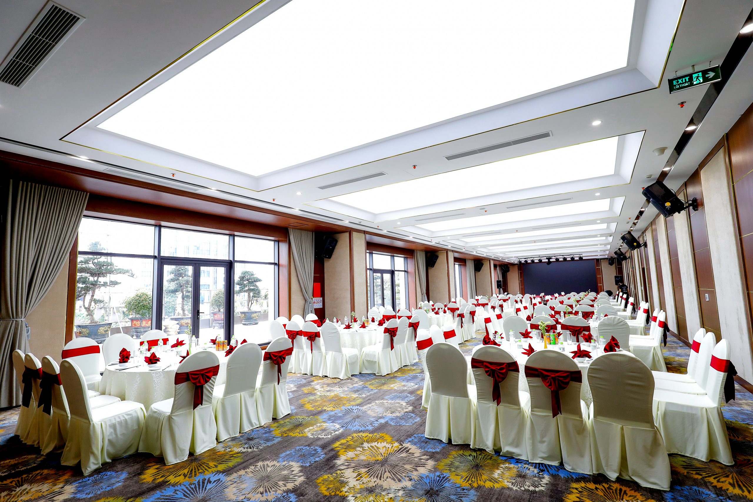 grand-phoenix-hotel-pts (2) grand-phoenix-hotel-pts (2)